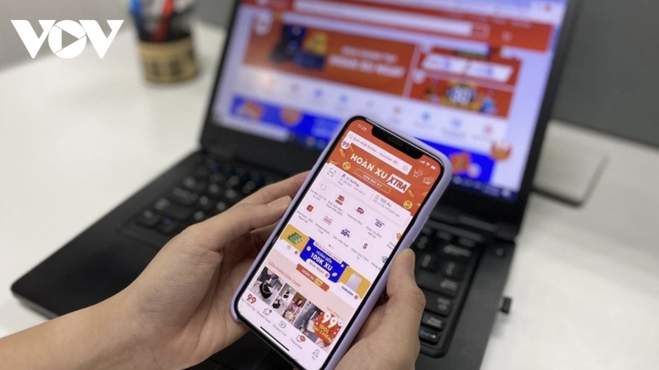 E-Commerce & Digital Tech Forum 2025 gathers global tech leaders in HCM City